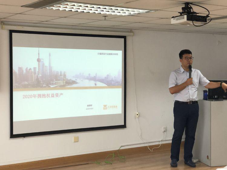 支付宝买车险，保险贴单怎么拿？