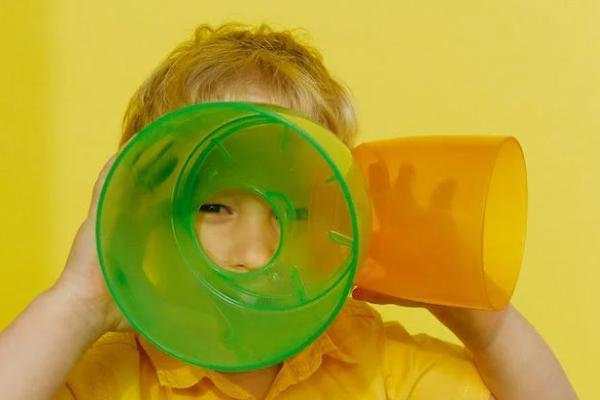 香港买小孩子的保险如何买，多少钱