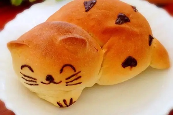 核保员如何审核保单？