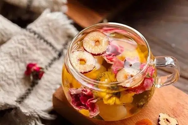 为什么投保的时候需要询问父母的健康状况？