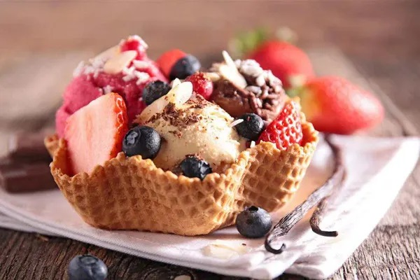 医疗保险的个人缴费部分数额是如何确定的?