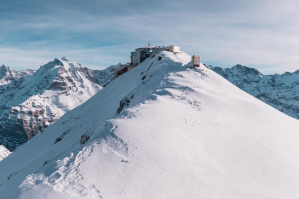 意外险到底该写谁是受益人
